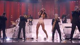 Focus (American Music Awards 2015 Live ) Ariana Grande