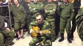 И там где Северный Кавказ. Армейски песни под гитару