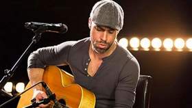 Life After You ( Live Acoustic) Daughtry
