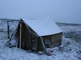 Снег над палаткой кружится Городницкий А.