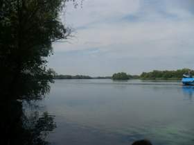 широка река, глубока река Кадышева
