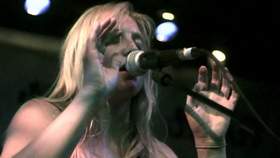 Pursuit Of Happiness (Kid Cudi cover) (live) Lissie