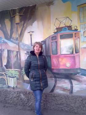 Жду трамвая Оля Полякова -