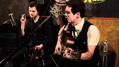 Nine in the afternoon (Acoustic) Panic at the disco